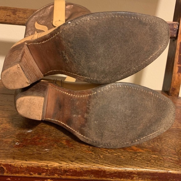 Frye Vintage Metallic Cowboy Western Boots Tan Festival Bohemian Unique! - Picture 13 of 16